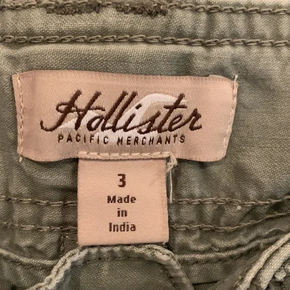 Hollister capri pant, size 3 - Picture 3 of 3